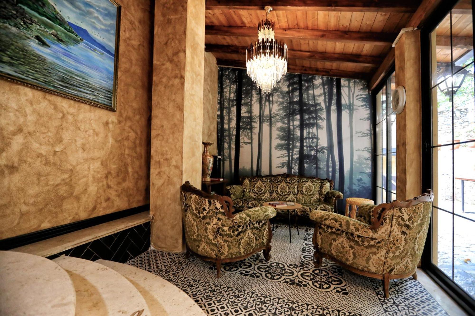 Hotel Labiatan Zogaji Zewnętrze zdjęcie