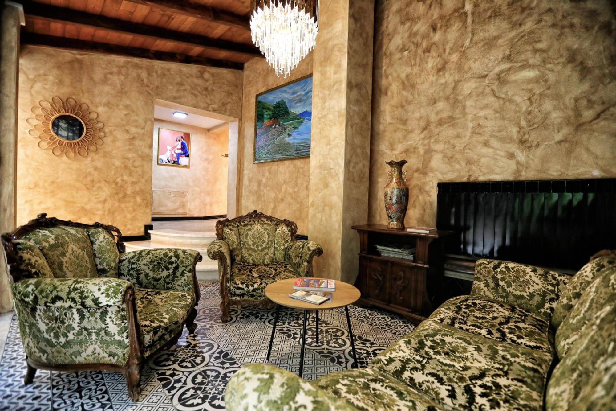 Hotel Labiatan Zogaji Zewnętrze zdjęcie