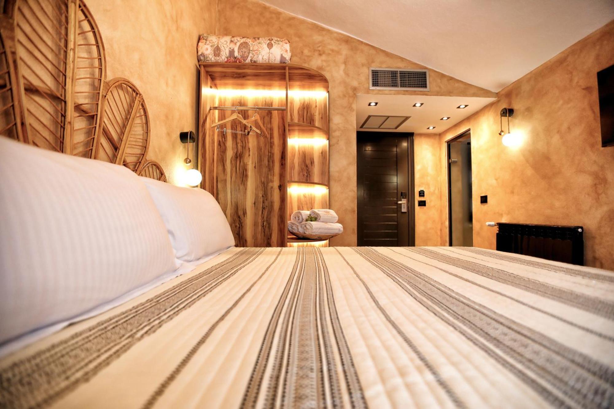 Hotel Labiatan Zogaji Zewnętrze zdjęcie