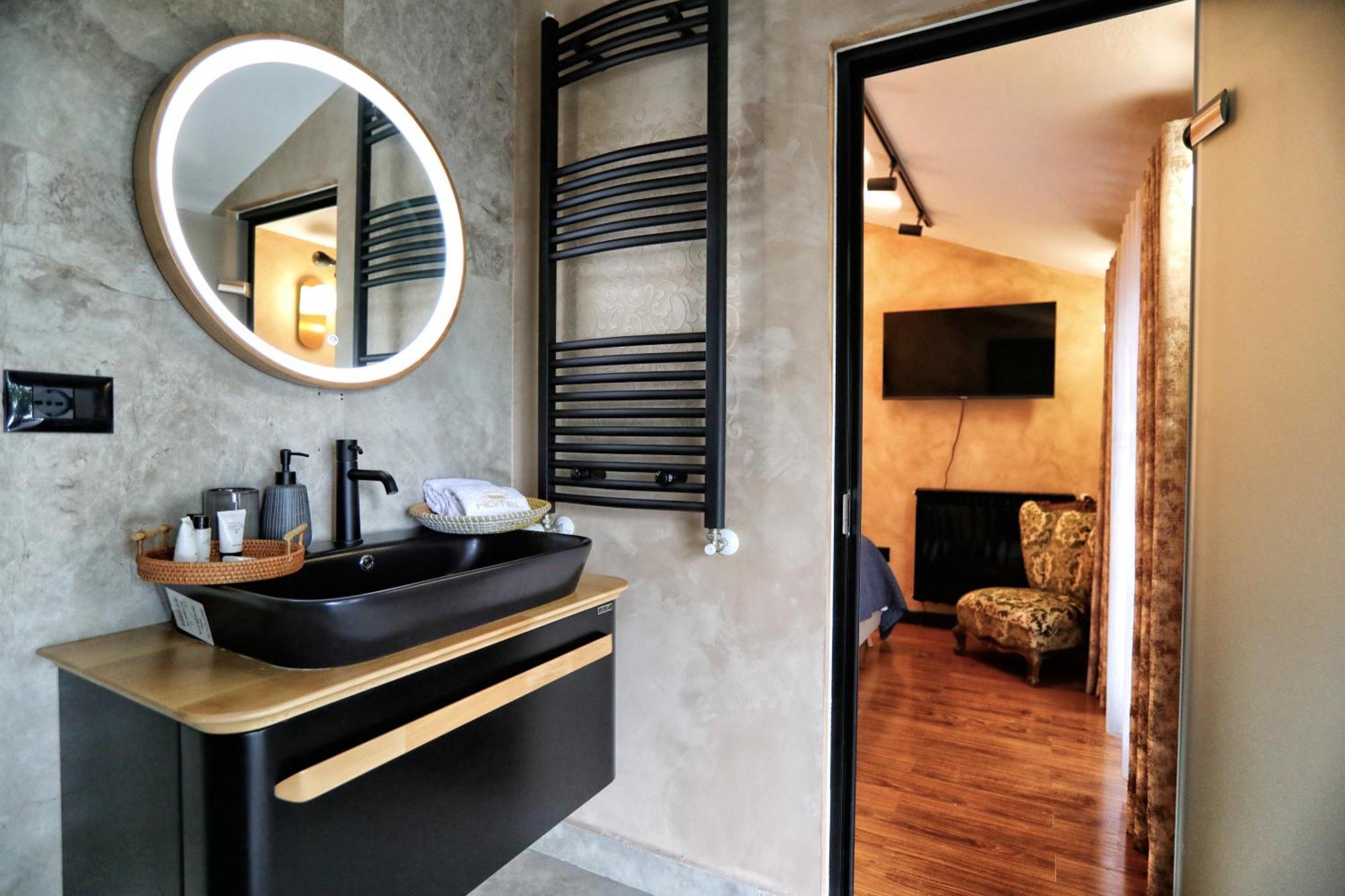 Hotel Labiatan Zogaji Zewnętrze zdjęcie