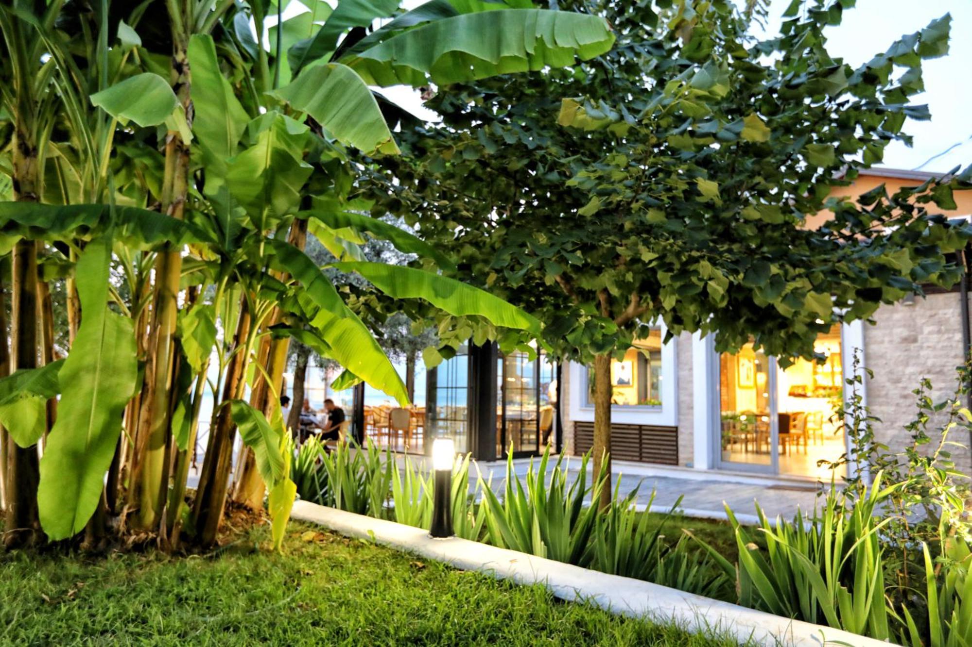 Hotel Labiatan Zogaji Zewnętrze zdjęcie