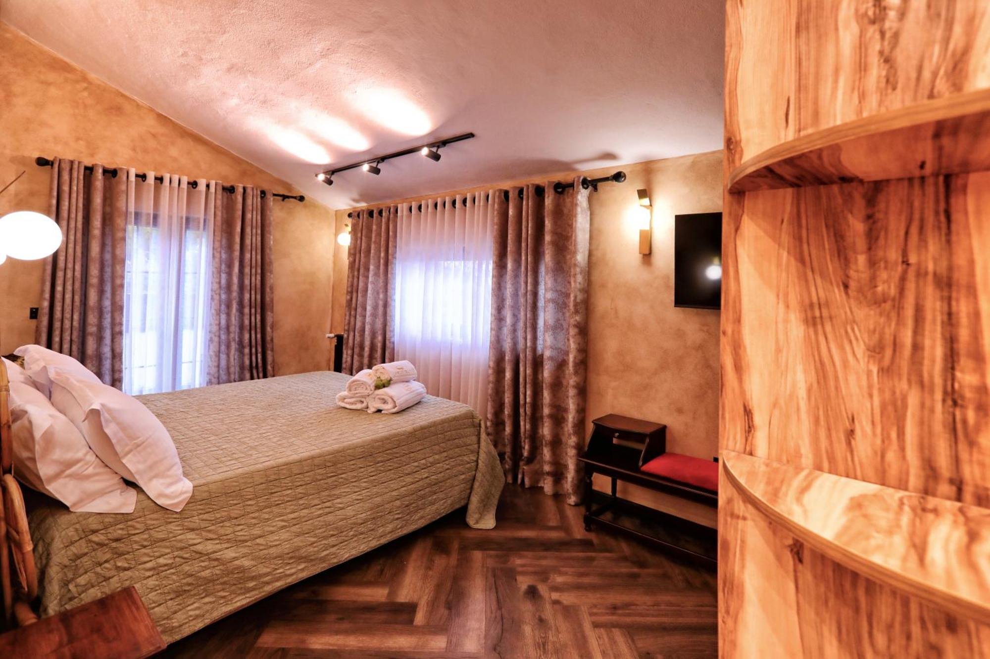 Hotel Labiatan Zogaji Zewnętrze zdjęcie